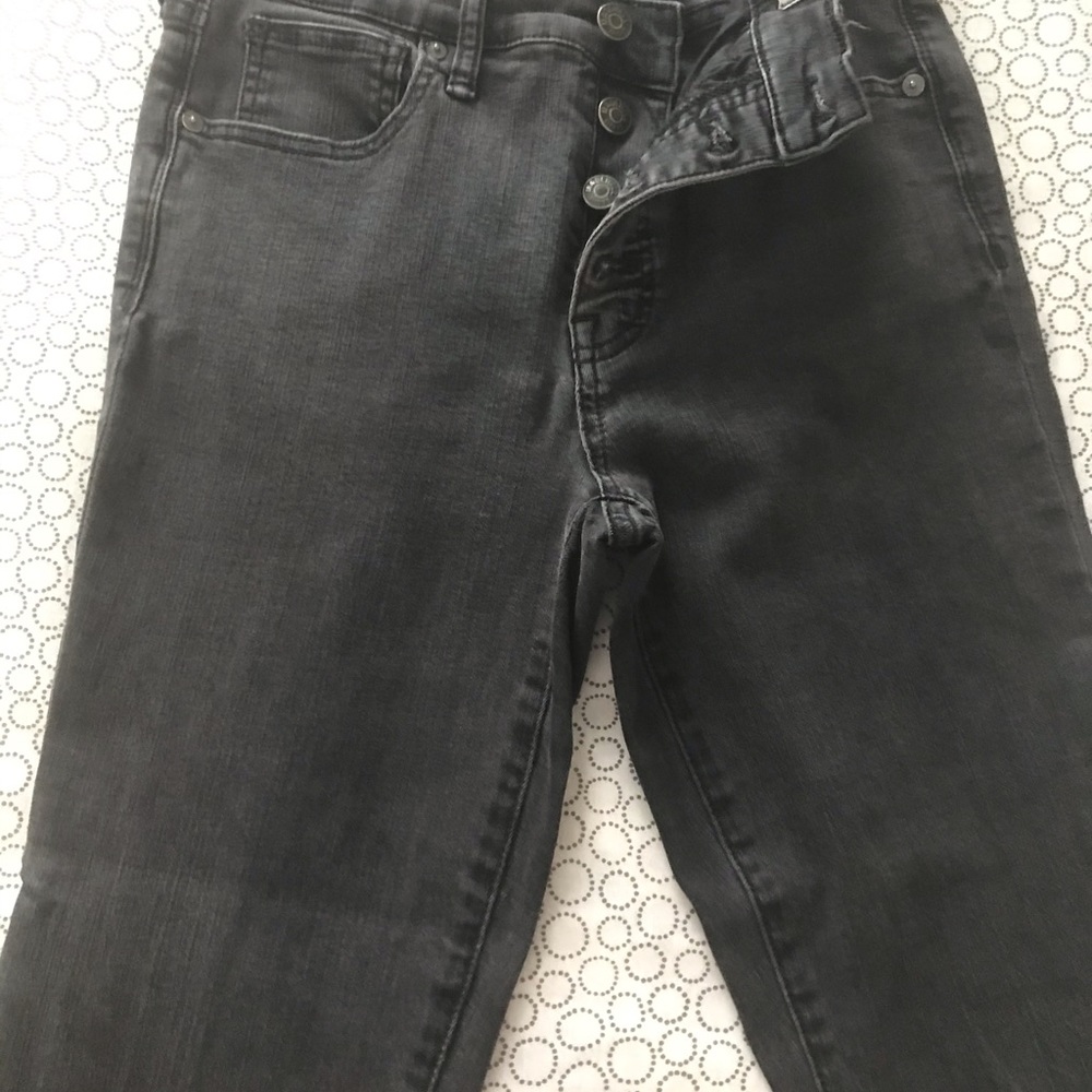 Madewell gray skinny jeans